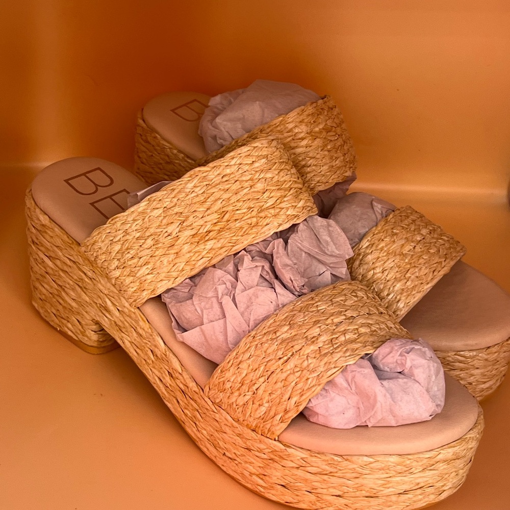 Women's Tan Woven Platform Sandals